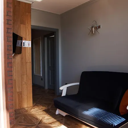 Old Center Apartment *